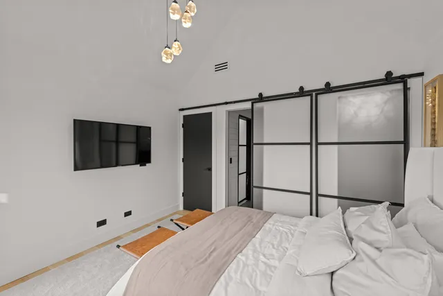 $2,195,000 | 37W993 Heritage Oaks Drive, St. Charles, IL 60175