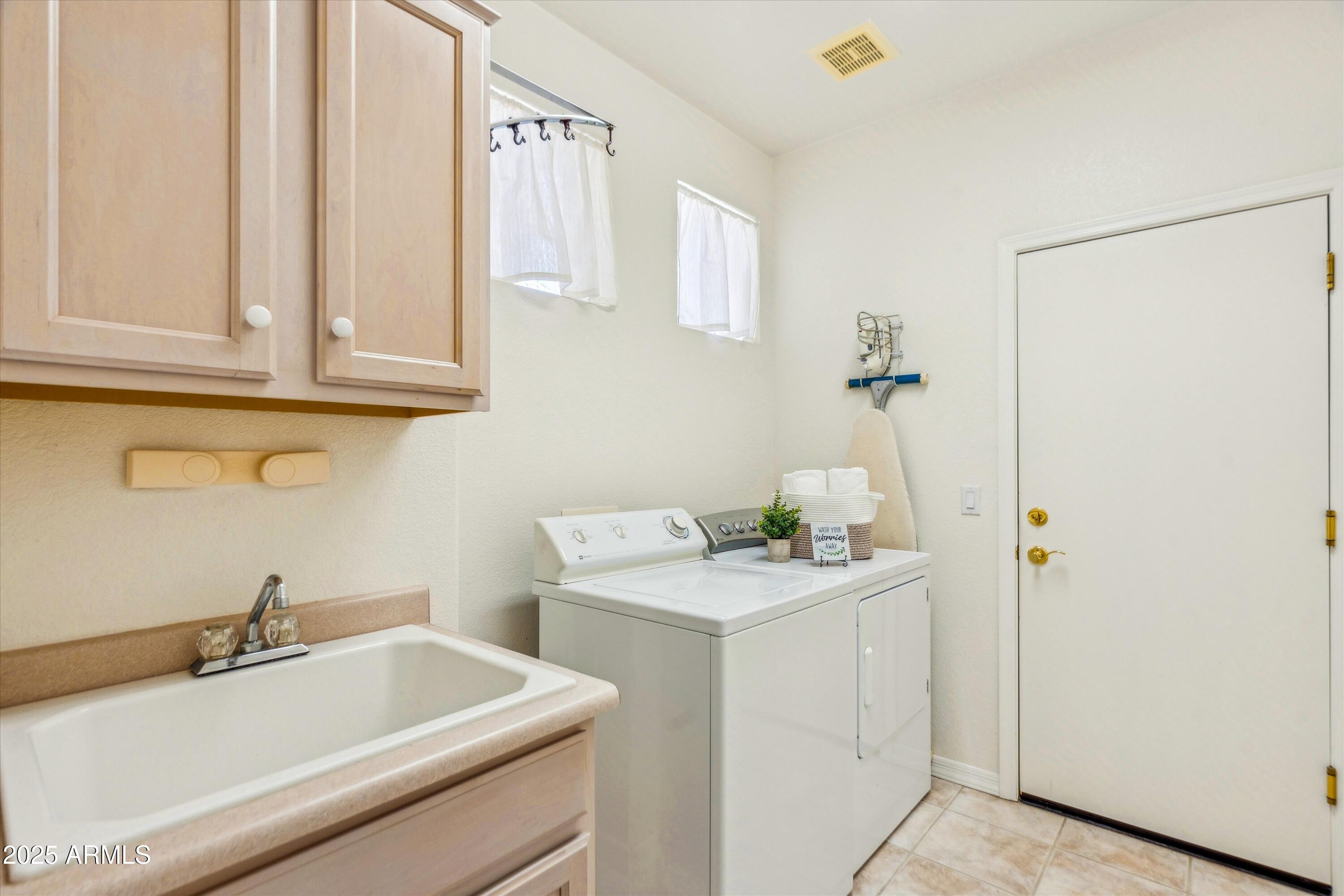 4148 East Walnut Road Gilbert, AZ 85298 - Photo 35 of 64 31-DSC06756