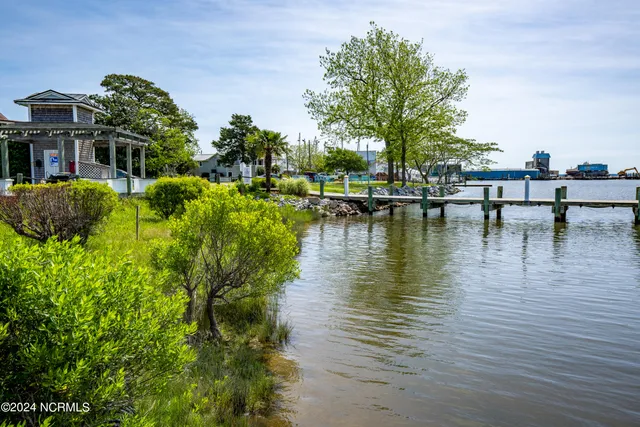 $39,500 | 516 Water Street, Unit A17, Oriental, NC 28571