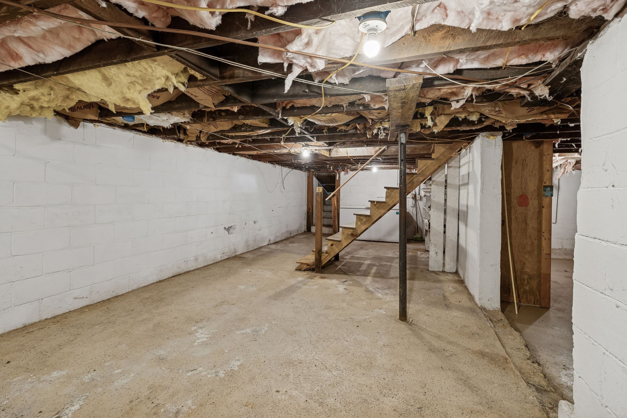 2554 Bakerton Road Red Boiling Springs, TN 37150 - Photo 40 of 46 a view of storage and utility room