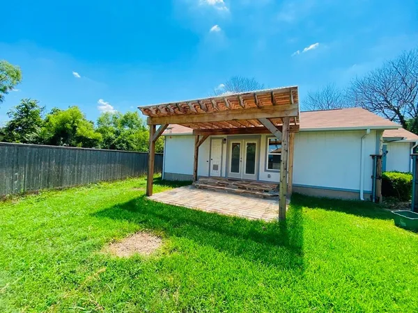 $1,950 | 13000 Pollard Drive, Austin, TX 78727