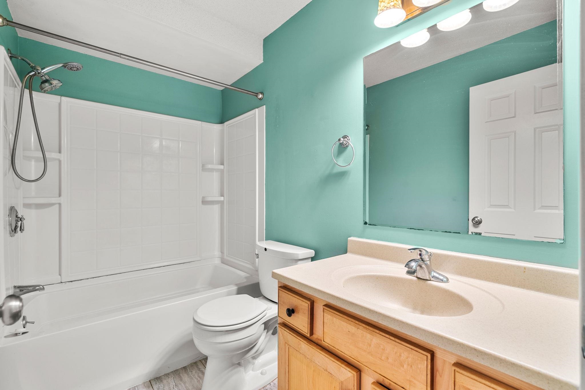 50 Brookside Drive, Unit J7 Exeter, NH 03833 - Photo 24 of 35