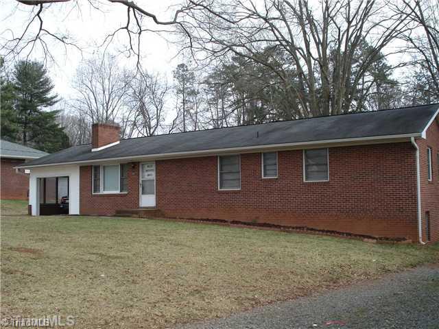 110 Oak Summit Road Winston-Salem, NC 27105 - Photo 1 of 16 Exterior Front.