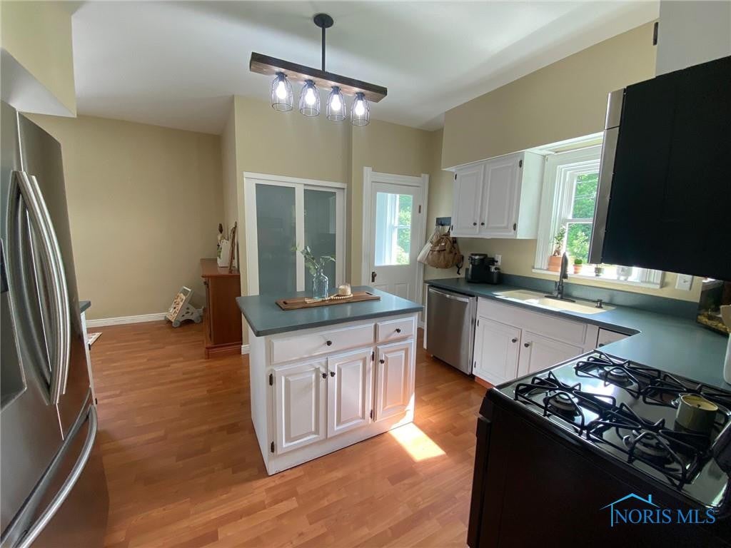 4802 Black Road Monclova, OH 43542 - Photo 6 of 14 Gallery Image 6