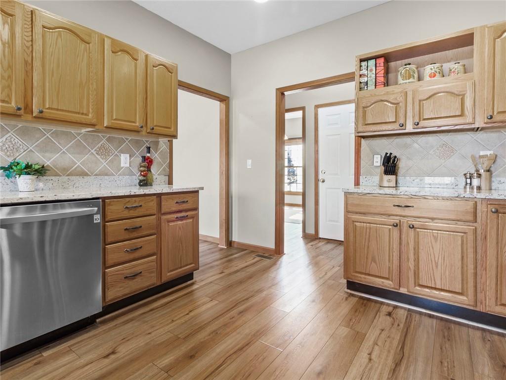 11150 East Base Road Columbus, IN 47203 - Photo 14 of 60