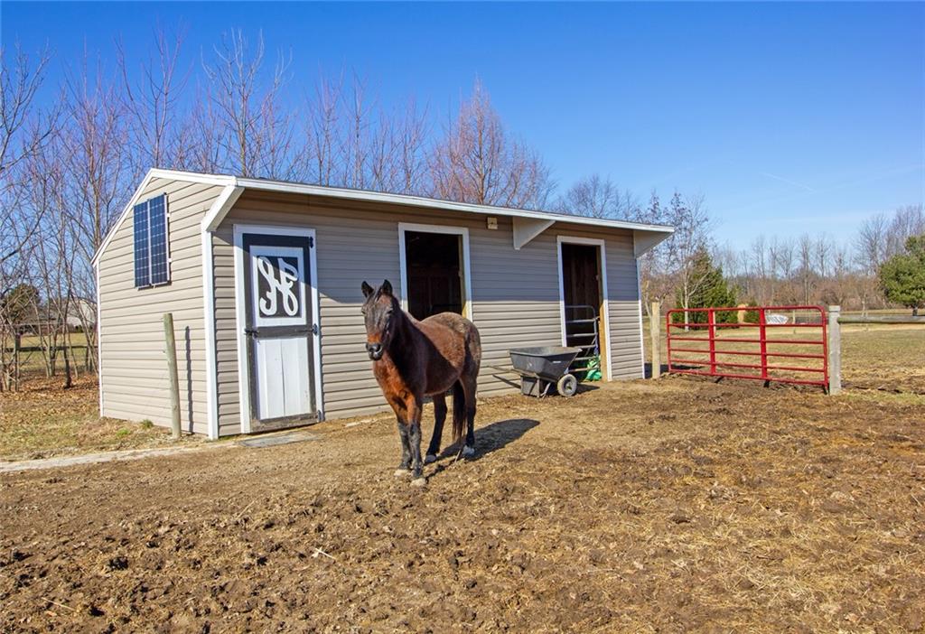 11150 East Base Road Columbus, IN 47203 - Photo 48 of 60