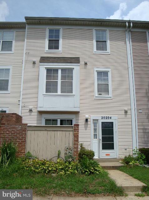 20204 Harbor Tree Road, Unit 20204 Gaithersburg, MD 20886 - Photo 1 of 8 Exterior (Front)