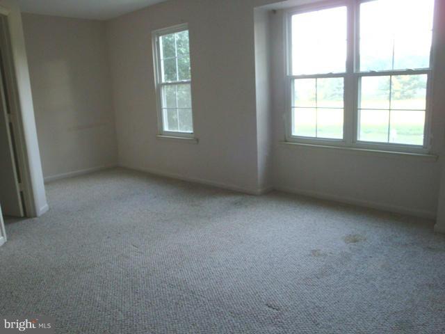 20204 Harbor Tree Road, Unit 20204 Gaithersburg, MD 20886 - Photo 4 of 8 Bedroom (Master)
