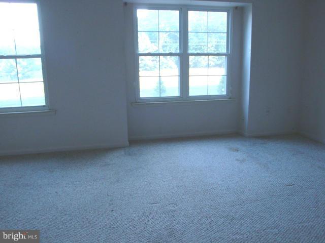 20204 Harbor Tree Road, Unit 20204 Gaithersburg, MD 20886 - Photo 5 of 8 Bedroom (Master)