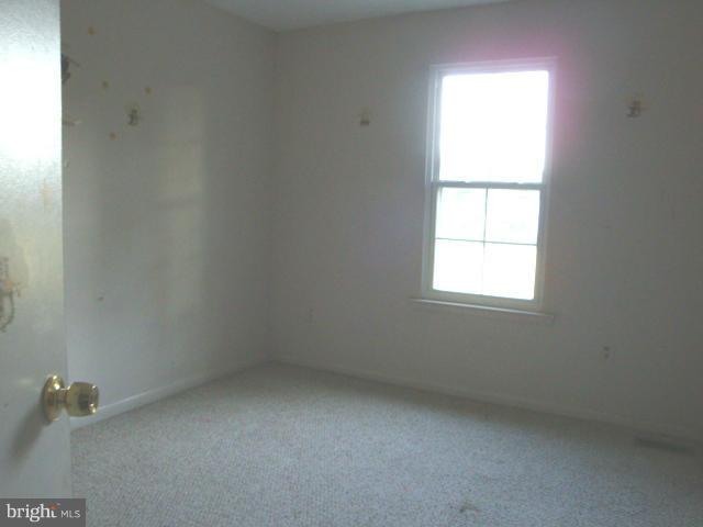 20204 Harbor Tree Road, Unit 20204 Gaithersburg, MD 20886 - Photo 6 of 8 Bedroom
