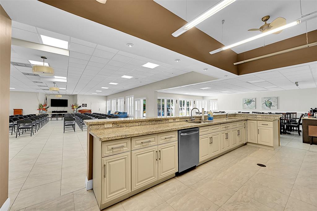 2340 Southwest 22nd Avenue, Unit 303 Delray Beach, FL 33445 - Photo 35 of 68