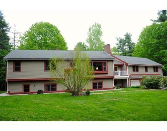 204 Fitchburg Road Townsend, MA 01469 - Photo 1 of 29 a view of a yard in front of house