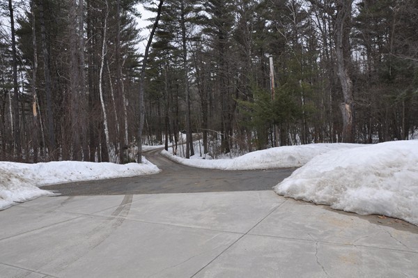 204 Fitchburg Road Townsend, MA 01469 - Photo 25 of 29 a view of a outdoor space