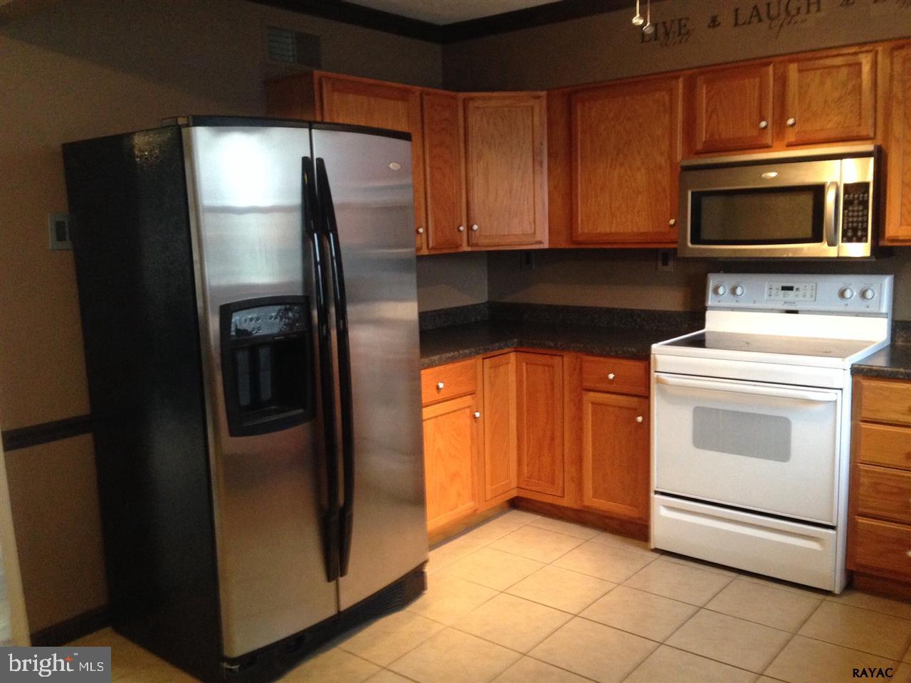 4245 Beaumont Road Dover, PA 17315 - Photo 4 of 22 Gallery Image 4