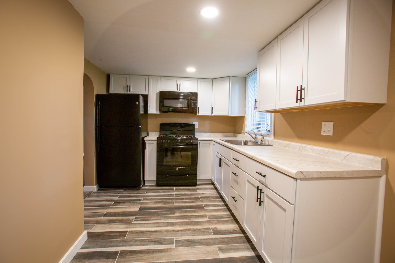 117 Clark Street Chenoa, IL 61726 - Photo 6 of 23 Gallery Image 6