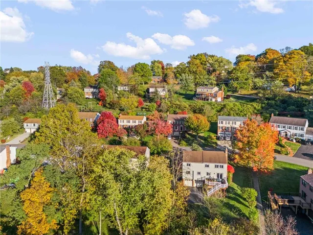$525,000 | 1256 Manor Drive, Pittsburgh, PA 15241