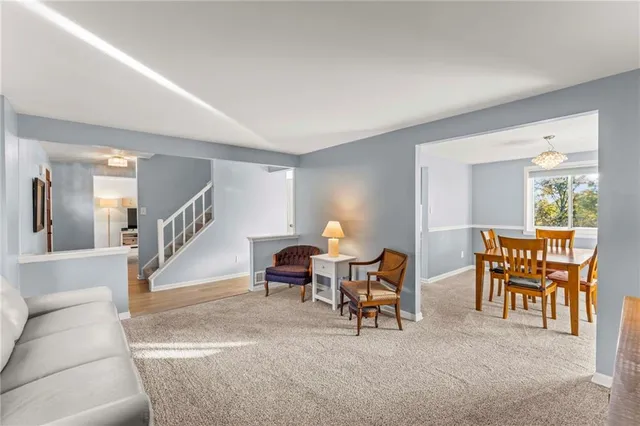 $525,000 | 1256 Manor Drive, Pittsburgh, PA 15241