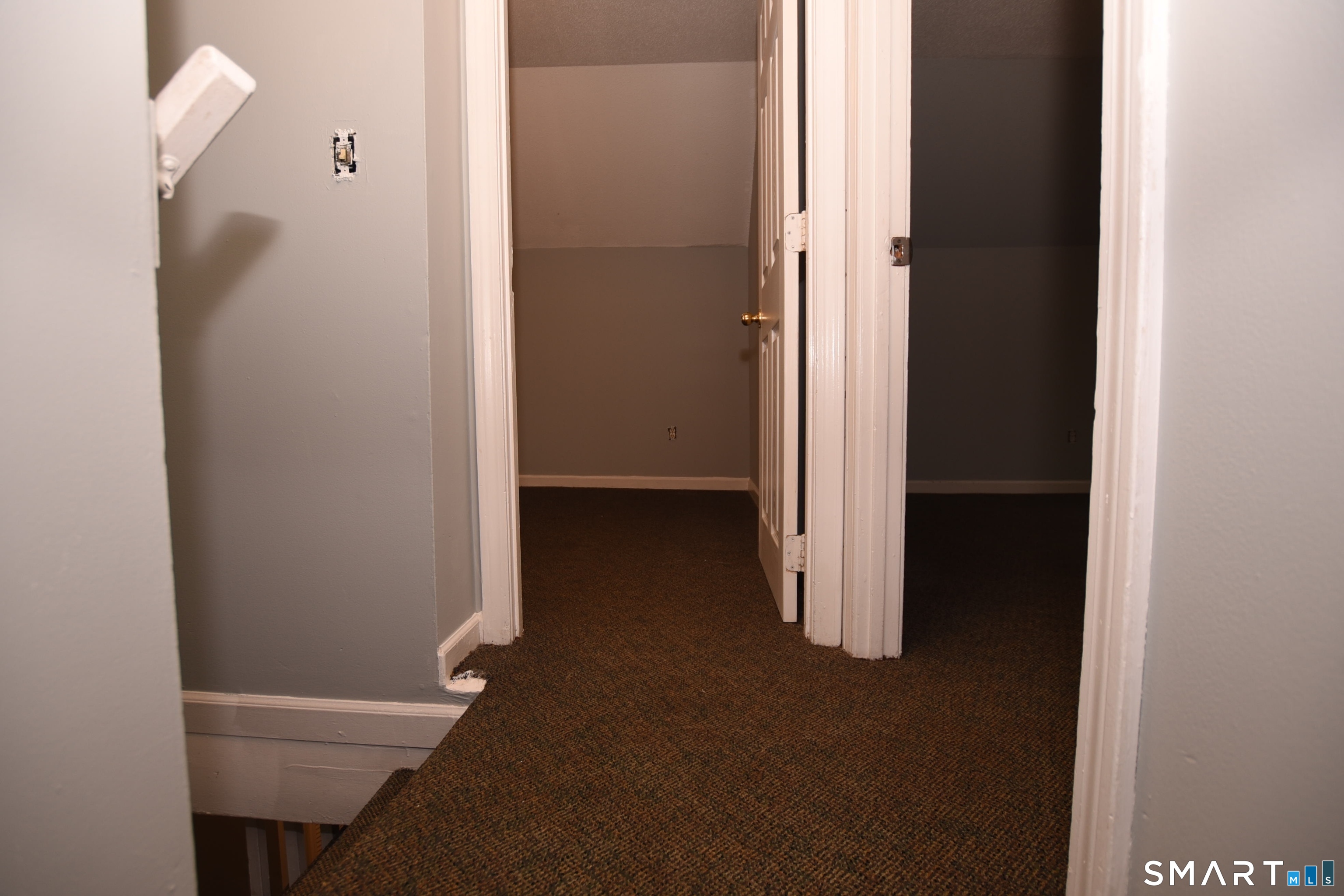 85 Stillson Road Waterbury, CT 06705 - Photo 28 of 34