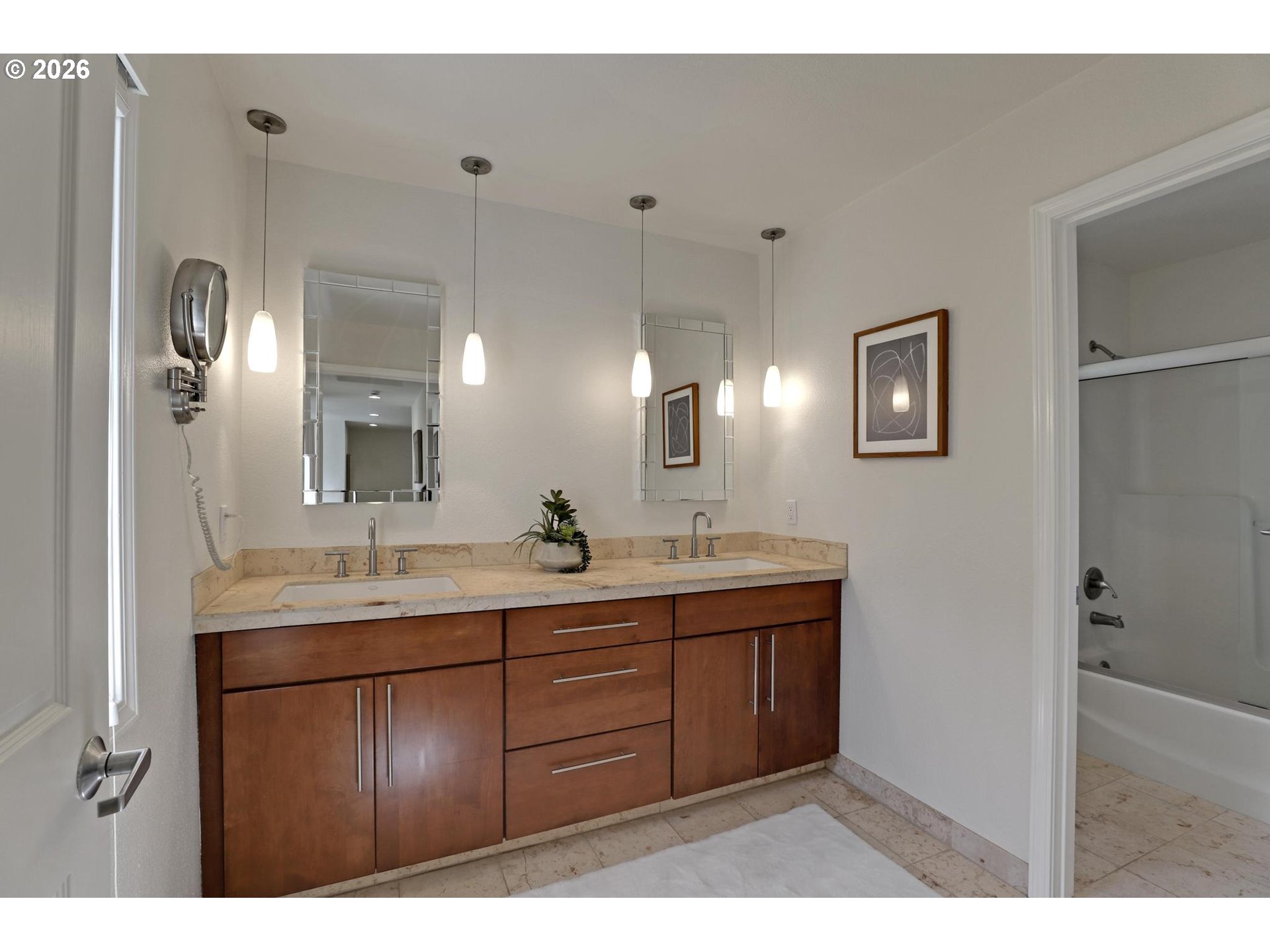 11535 Northwest McDaniel Road Portland, OR 97229 - Photo 28 of 41 Gallery Image 28