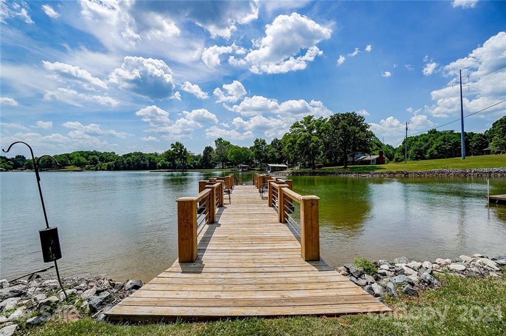 1885 Voyager Road York, SC 29745 - Photo 33 of 38 Gallery Image 33
