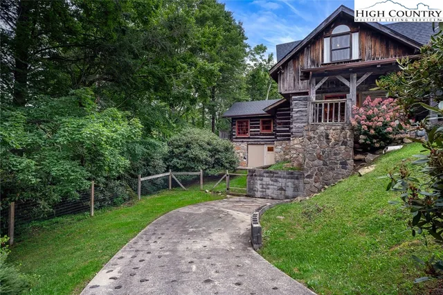 $699,000 | 164 Avery Co High School Road, Unit LOG #1, Newland, NC 28657