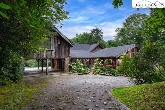 $699,000 | 164 Avery Co High School Road, Unit LOG #1, Newland, NC 28657