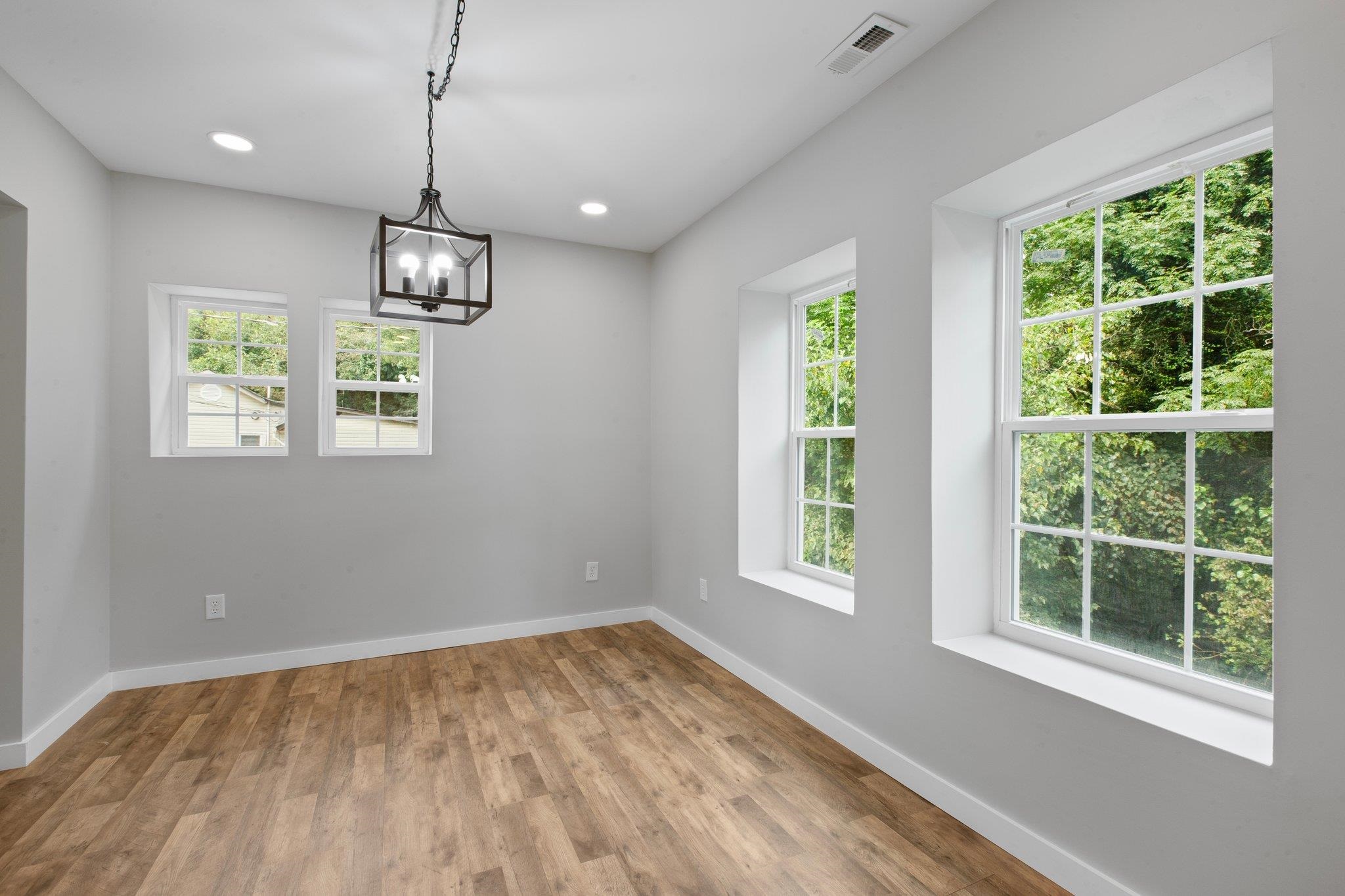 411 Brock Street Inman, SC 29349 - Photo 12 of 25