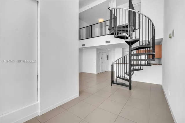 $3,600 | 300 South Biscayne Boulevard, Unit L822, Miami, FL 33131