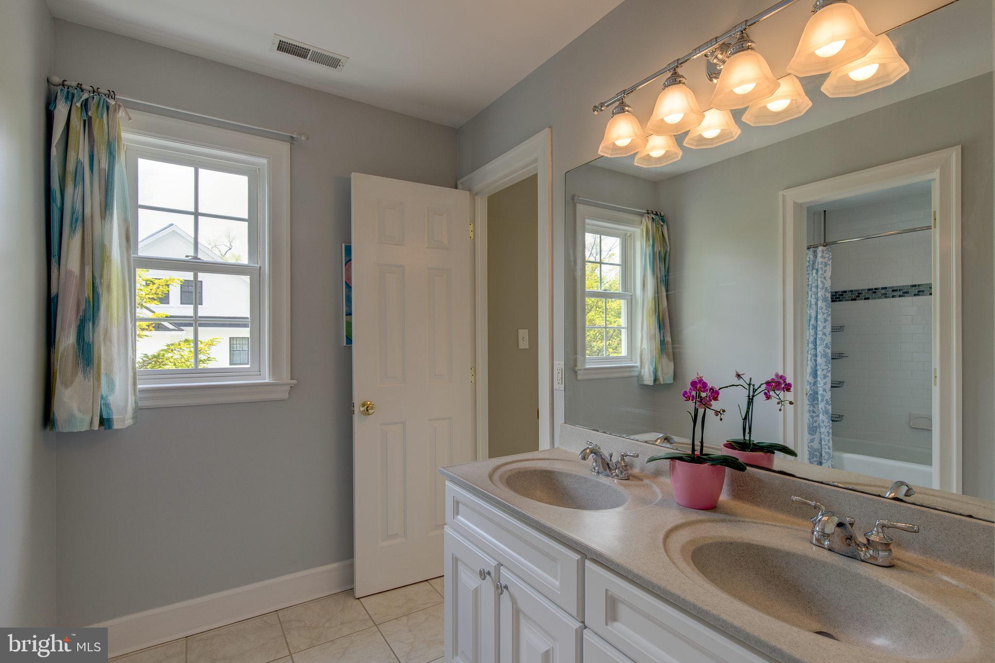 220 Old Lancaster Road Devon, PA 19333 - Photo 29 of 50