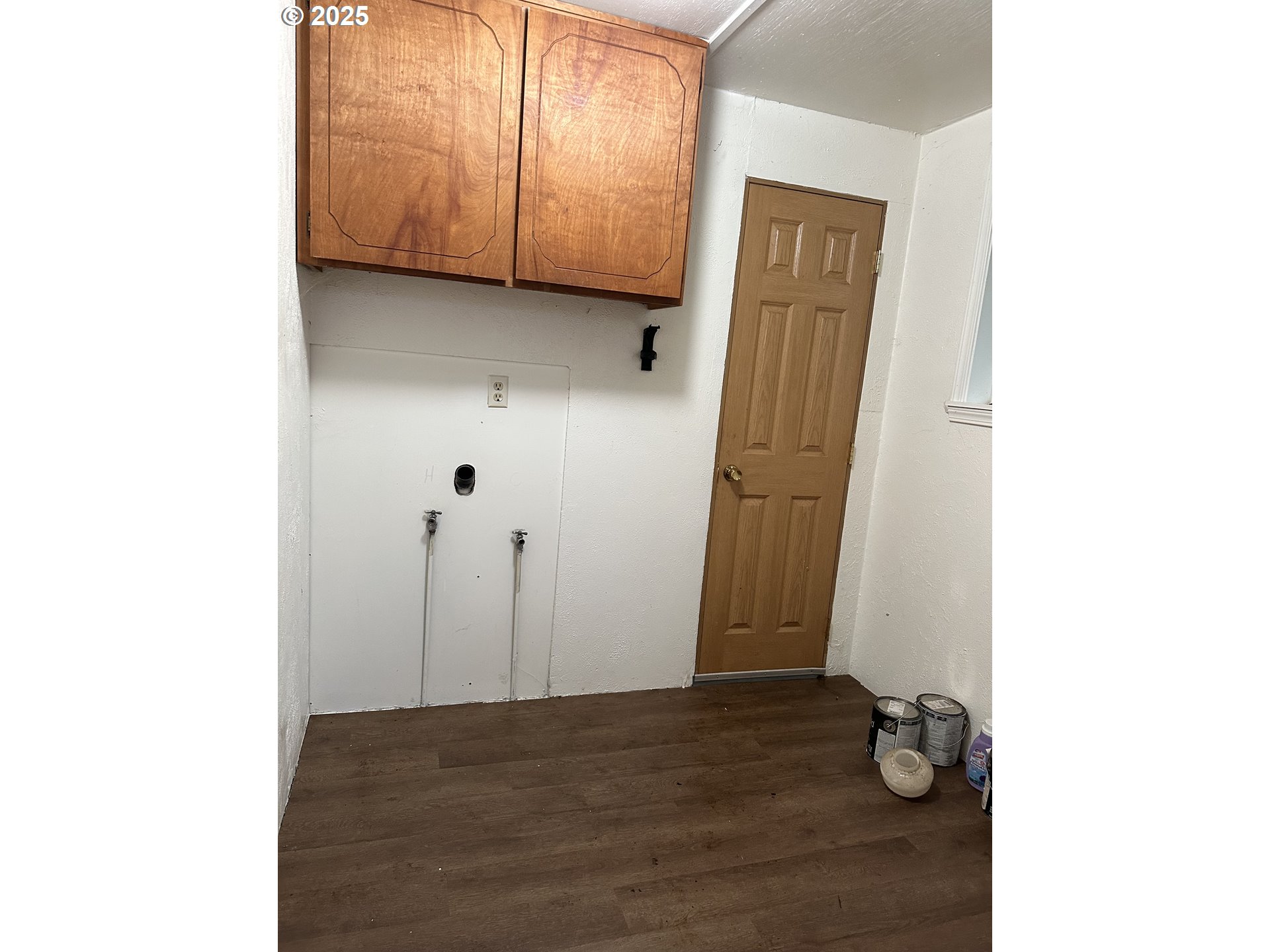 9247 Highway 126 Mapleton, OR 97453 - Photo 14 of 41 a view of a storage & utility room