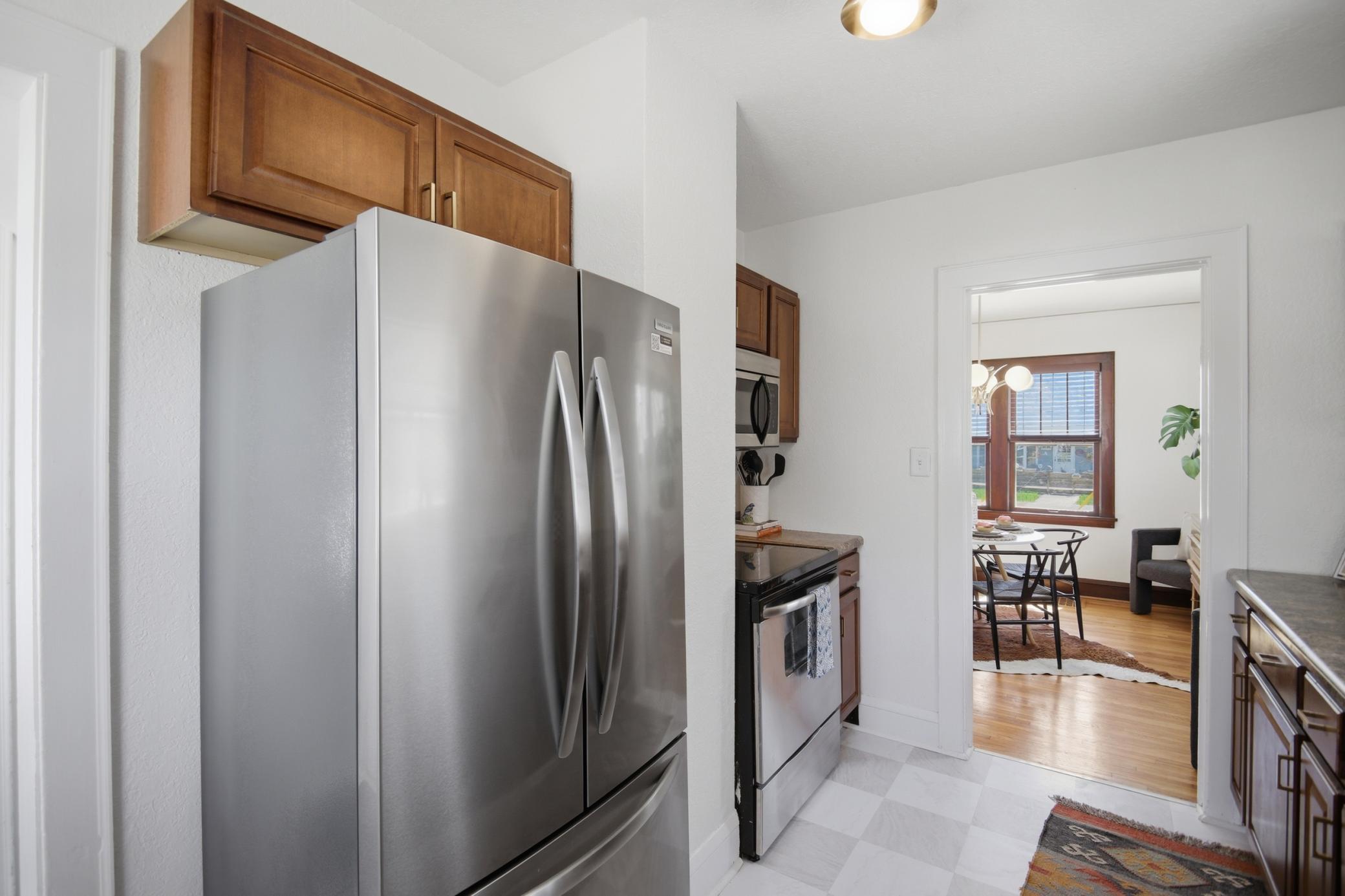 615 9th Street Southwest Rochester, MN 55902 - Photo 12 of 48