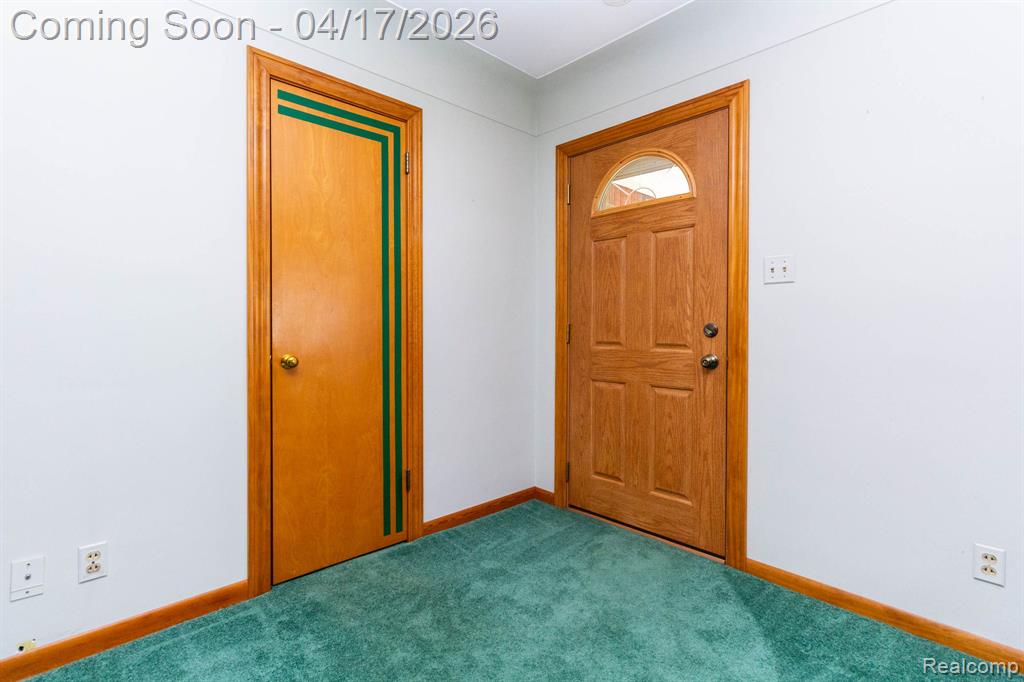 29110 Olmstead Road Flat Rock, MI 48134 - Photo 14 of 49