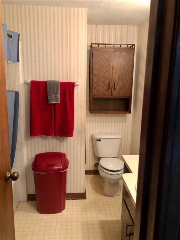 5016 Glenmore Road Anderson, IN 46012 - Photo 11 of 23 Gallery Image 11