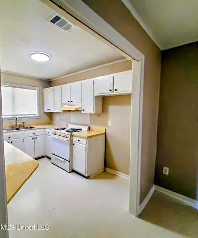 $110,000 | 225 William McKinley Circle, Jackson, MS 39213