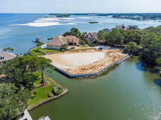 $1,250,000 | 37 Lakeside Drive, Pensacola, FL 32507