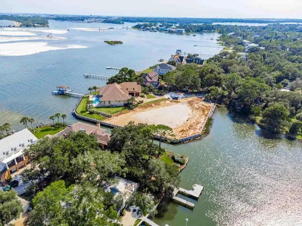 $1,250,000 | 37 Lakeside Drive, Pensacola, FL 32507
