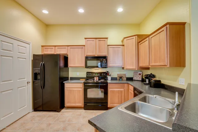 $3,150 | 14575 West Mountain View Boulevard, Unit 11107, Surprise, AZ 85374
