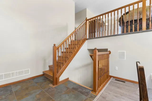 $355,000 | 1400 4th Street Northeast, Buffalo, MN 55313