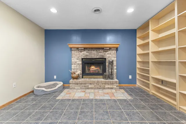 $355,000 | 1400 4th Street Northeast, Buffalo, MN 55313