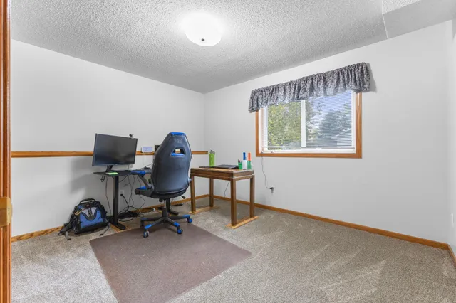 $355,000 | 1400 4th Street Northeast, Buffalo, MN 55313