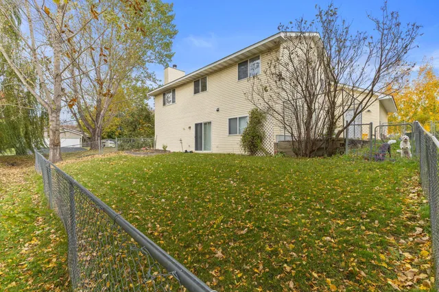 $355,000 | 1400 4th Street Northeast, Buffalo, MN 55313