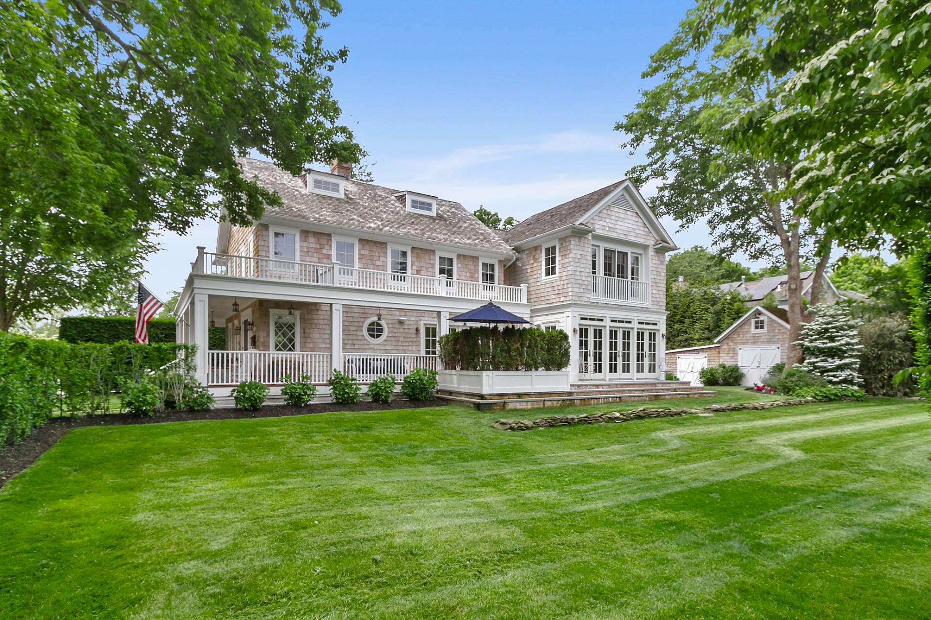 11 Sherrill Road East Hampton, NY 11937 - Photo 1 of 36