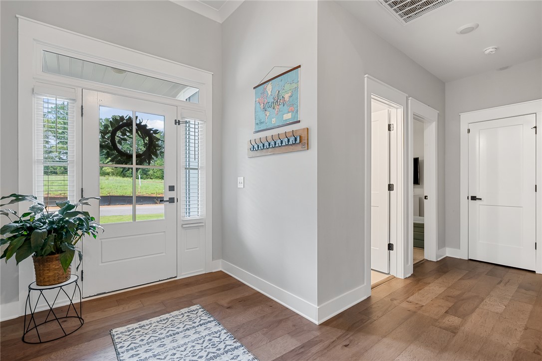 326 Summerall Drive Anderson, SC 29621 - Photo 5 of 46