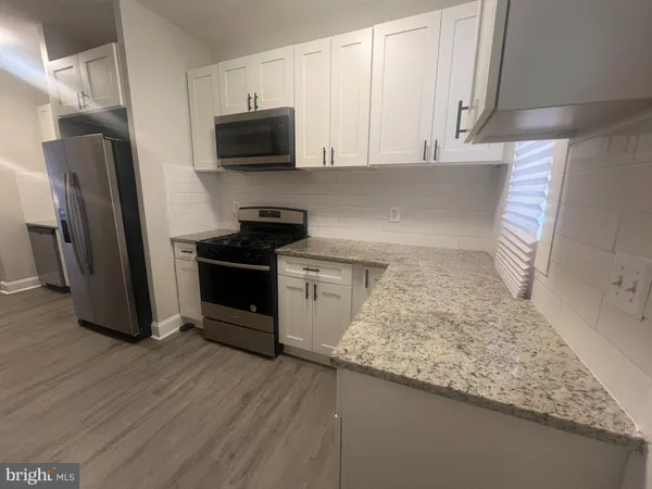 $2,700 | 3031 Shannon Drive, Baltimore, MD 21213