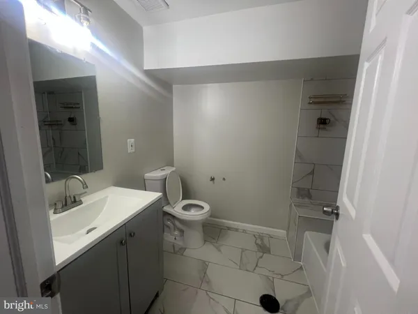 $2,700 | 3031 Shannon Drive, Baltimore, MD 21213