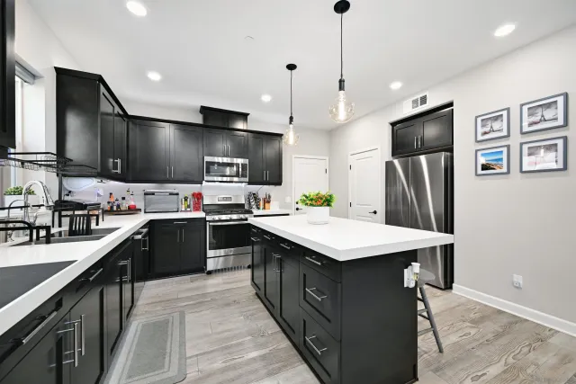 $1,199,000 | 10929 Tyler Way, San Diego, CA 92129