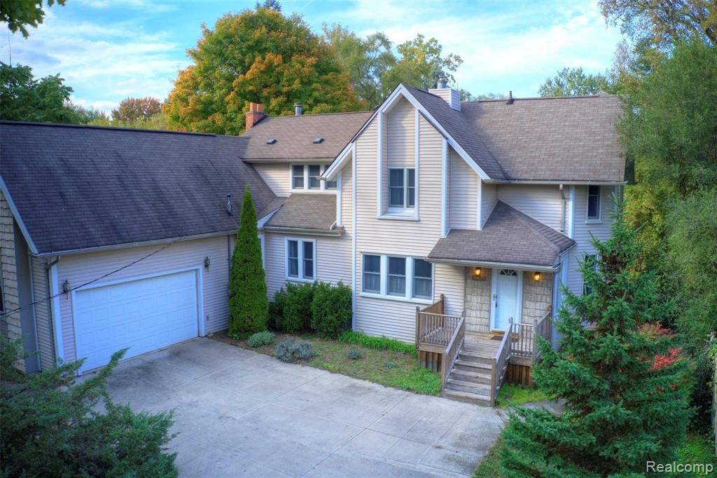 29214 Dresden Street Farmington Hills, MI 48336 - Photo 3 of 49