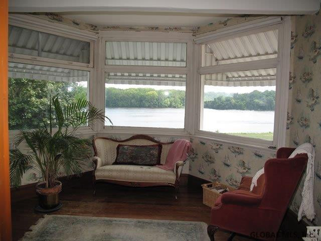 242 Van Wies Point Road Bethlehem, NY 12077 - Photo 11 of 25 Photo 11