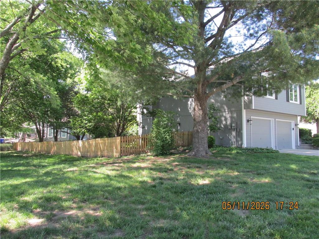 2112 Northeast Springbrook Street Blue Springs, MO 64014 - Photo 17 of 20
