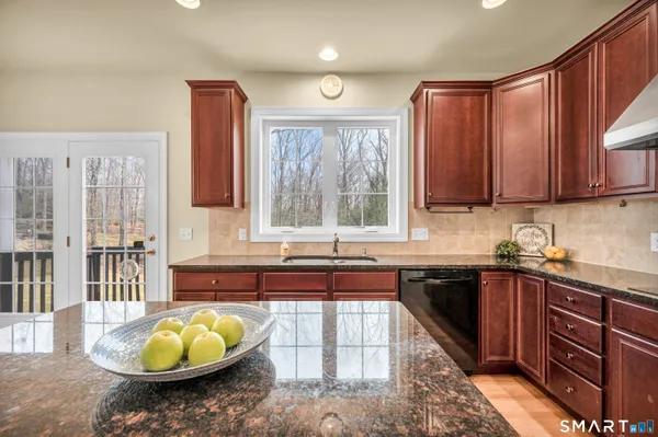 $1,100,000 | 284 Northington Drive, Avon, CT 06001
